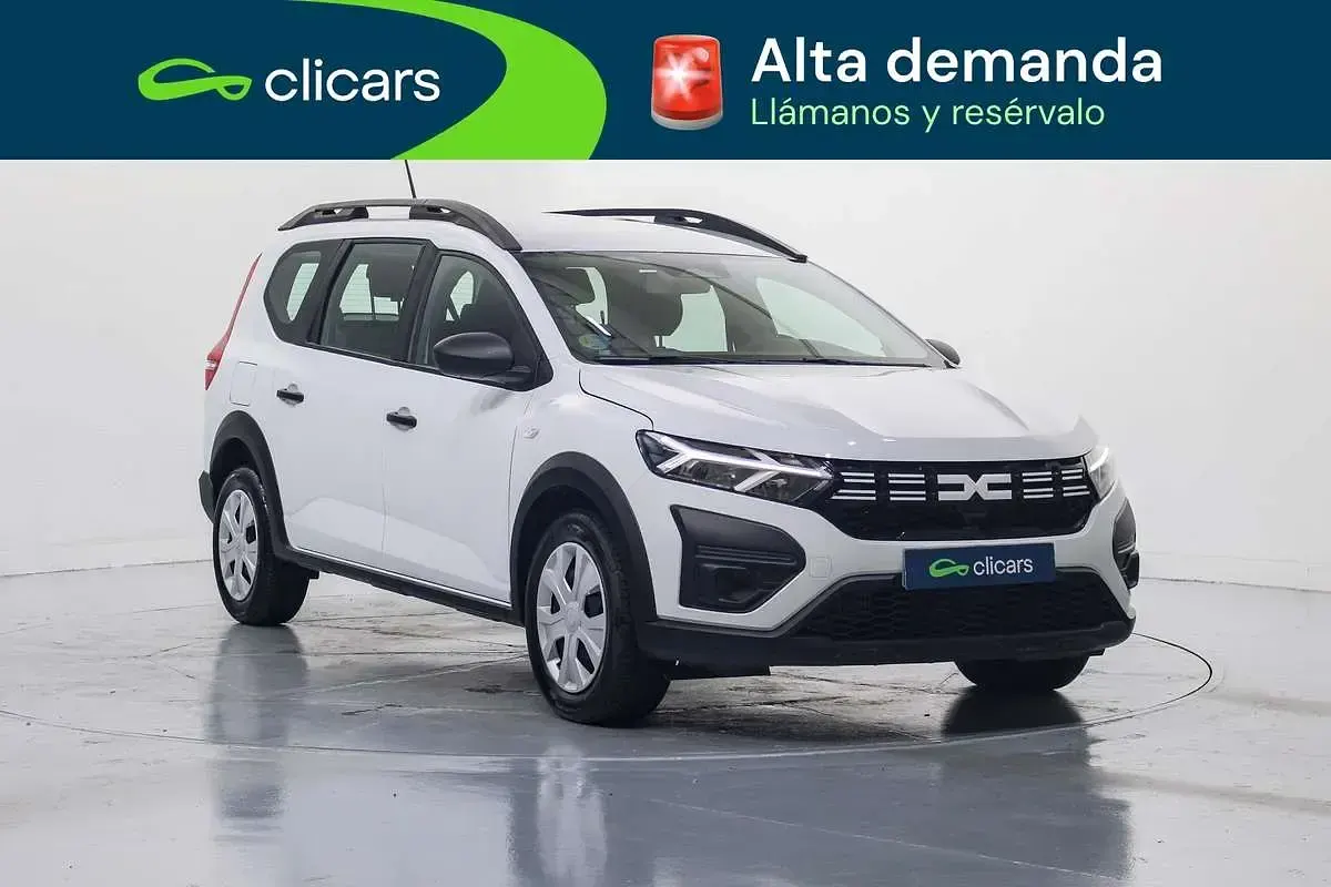 Usado Dacia Jogger Essentiel 101 CV (74 kW) 2024 Blanco Monovolumen