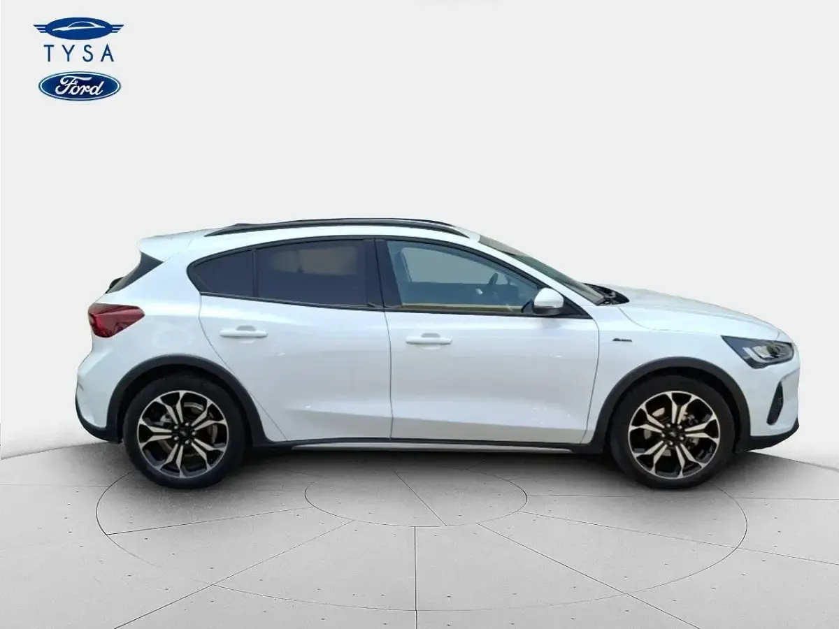 Usado Ford Focus Active X 155 CV (114 kW) 2023 Blanco Berlina