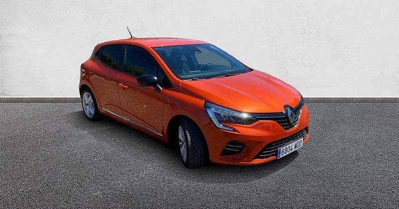 Begagnad Renault Clio V Evolution 90 HK (66 kW) 2022