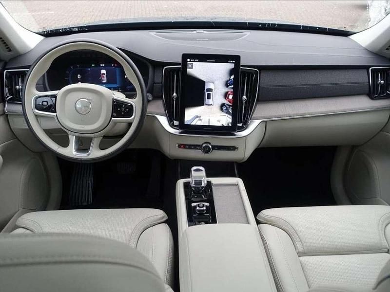 Usado Volvo XC90 Plus 455 CV (334 kW) 2025 Negro SUV