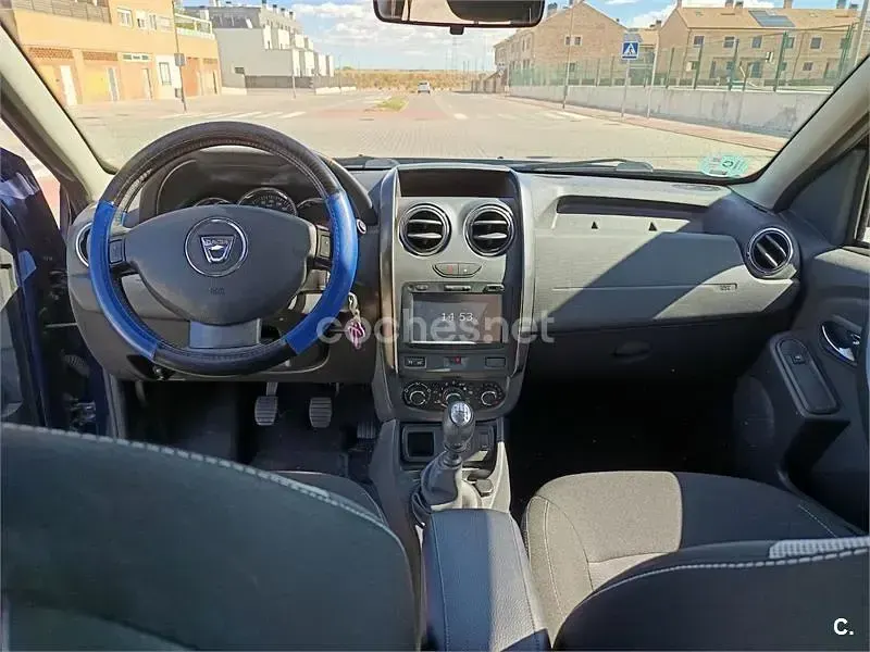Usado Dacia Duster Lauréate 109 CV (80 kW) 2016 Azul SUV