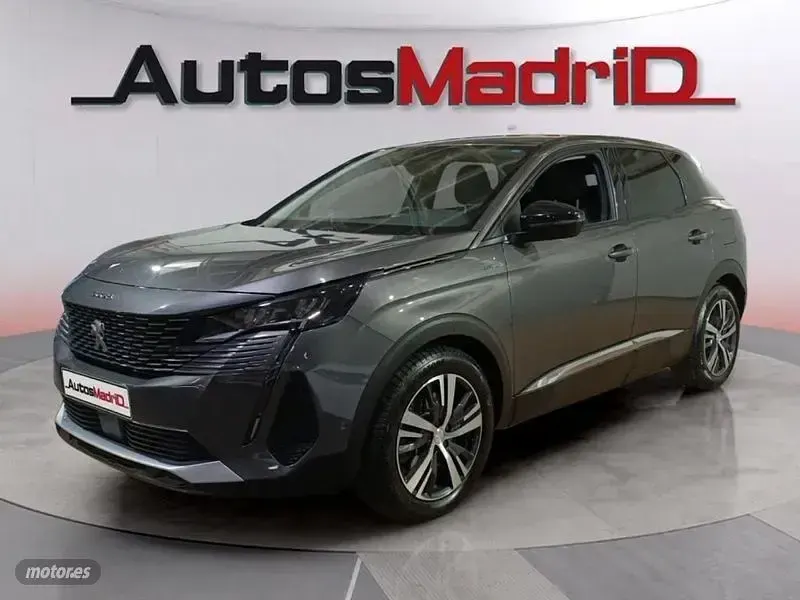 Usado Peugeot 3008 Allure 225 CV (165 kW) 2021 Gris SUV