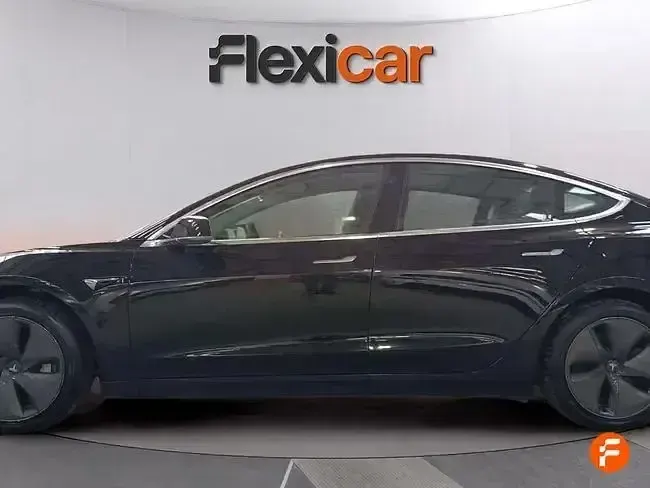 Usado Tesla Model 3 RWD 199 kW (271 CV) 2019 Negro Berlina