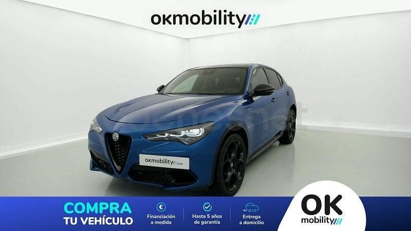 Usado Alfa Romeo Stelvio Competizione 280 CV (205 kW) 2023 Azul SUV