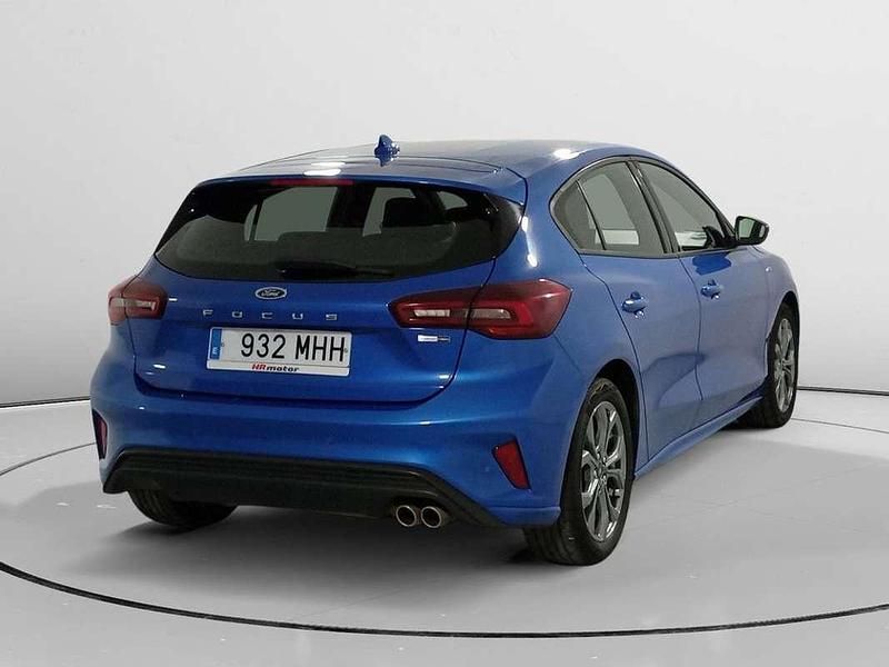 Usado Ford Focus ST-Line 126 CV (92 kW) 2023 Azul Utilitario