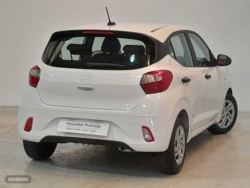 Usado Hyundai i10 2024 Blanco Utilitario
