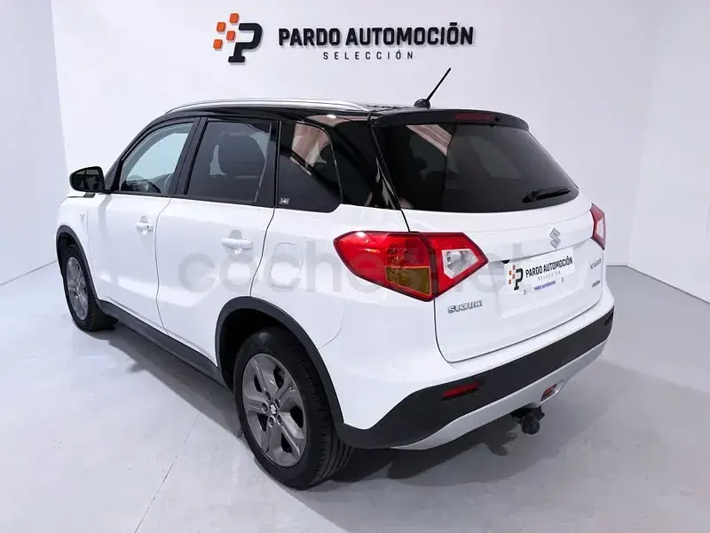 Usado Suzuki Vitara 120 CV (88 kW) 2016 Blanco SUV
