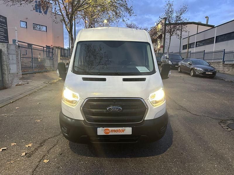 Usado Ford Transit 130 CV (95 kW) 2022 Blanco Berlina