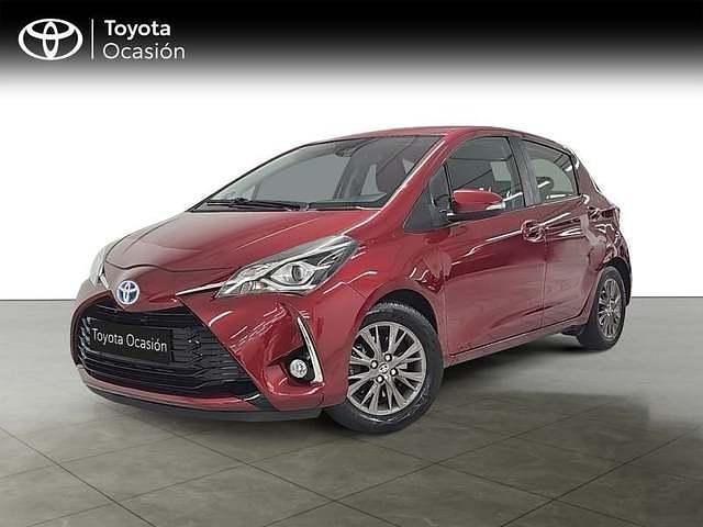 Occasion Toyota Yaris Active 69 ch (50 kW) 2020 Rouge Berline