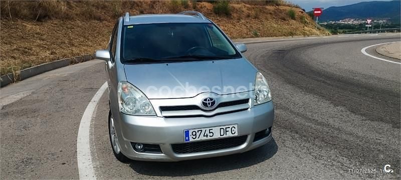 Gris / plata Usado 2004 Toyota Corolla Verso Sol Monovolumen | 3600 € (Precio justo) - Imagen 1/4