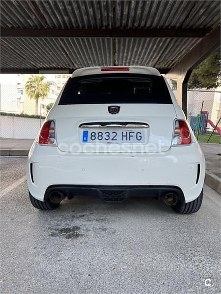 Usado Abarth 500C 140 CV (102 kW) 2011 Blanco Descapotable
