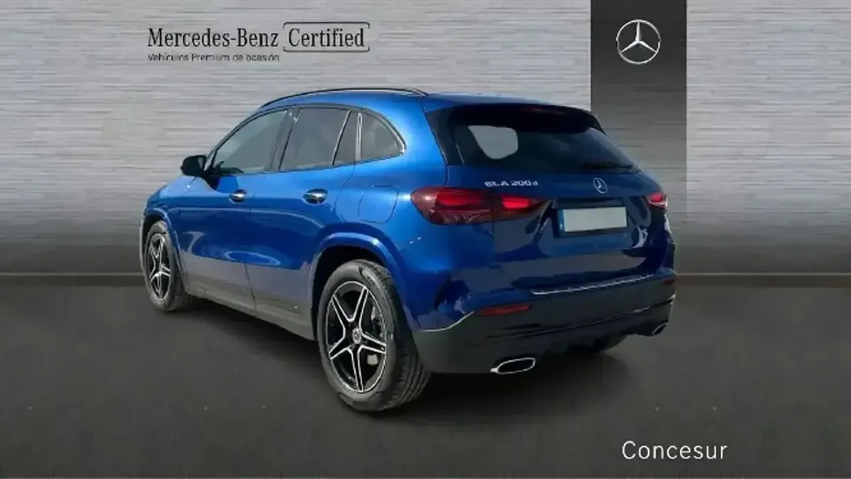Usado Mercedes GLA200 149 CV (109 kW) 2025 Azul SUV