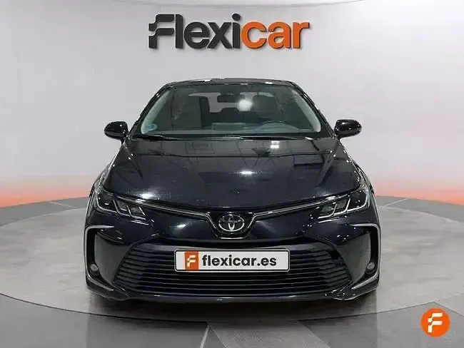 Usado Toyota Corolla Active 125 CV (91 kW) 2023 Negro Berlina