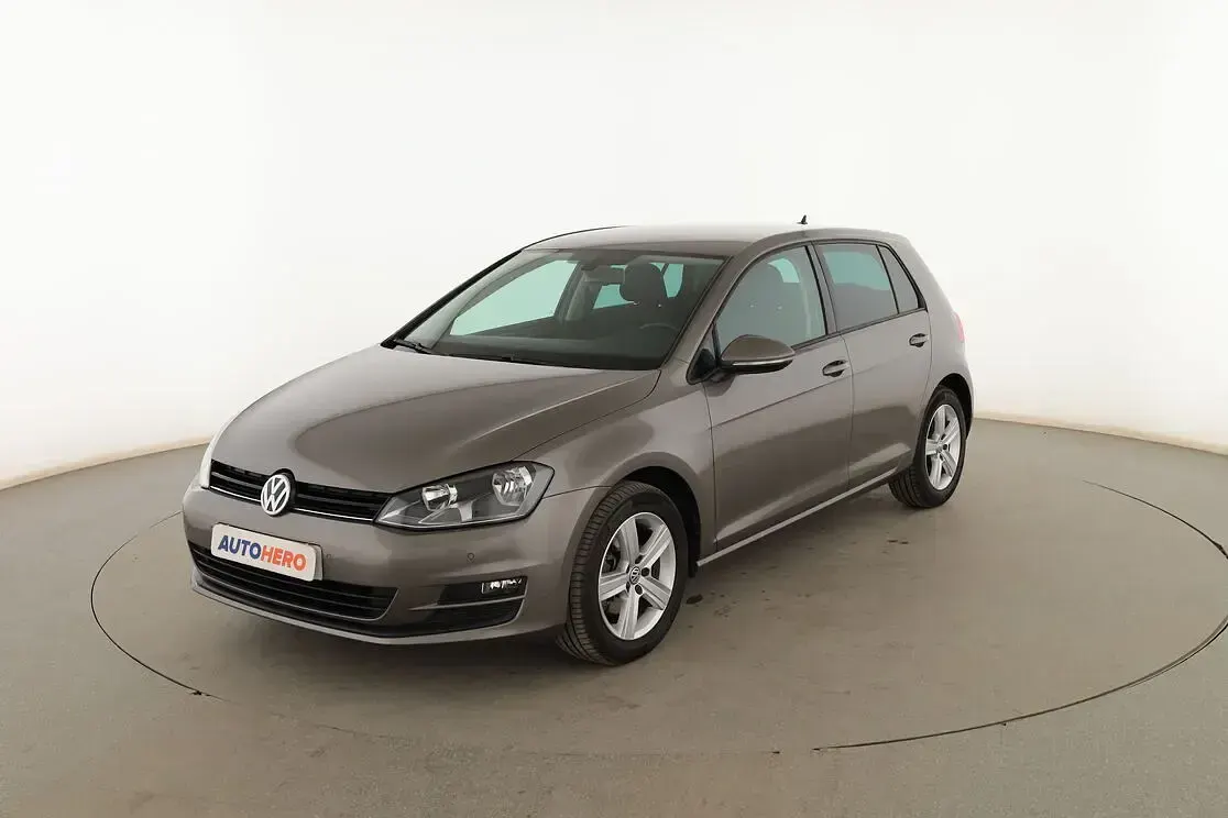 Usado VW Golf VII Advance 125 CV (91 kW) 2015 Berlina