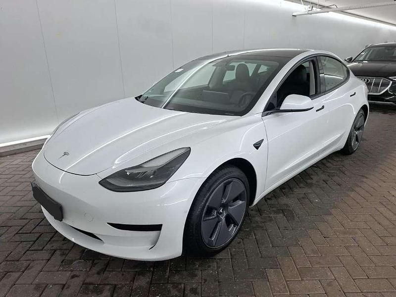Usado Tesla Model 3 Standard Range 239 kW (325 CV) 2021 Blanco Berlina