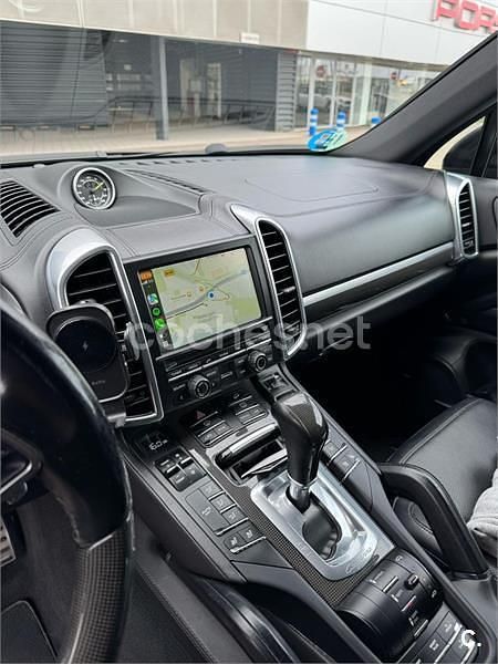 Usado Porsche Cayenne S E-Hybrid Platinum Edition 416 CV (305 kW) 2018 Negro SUV