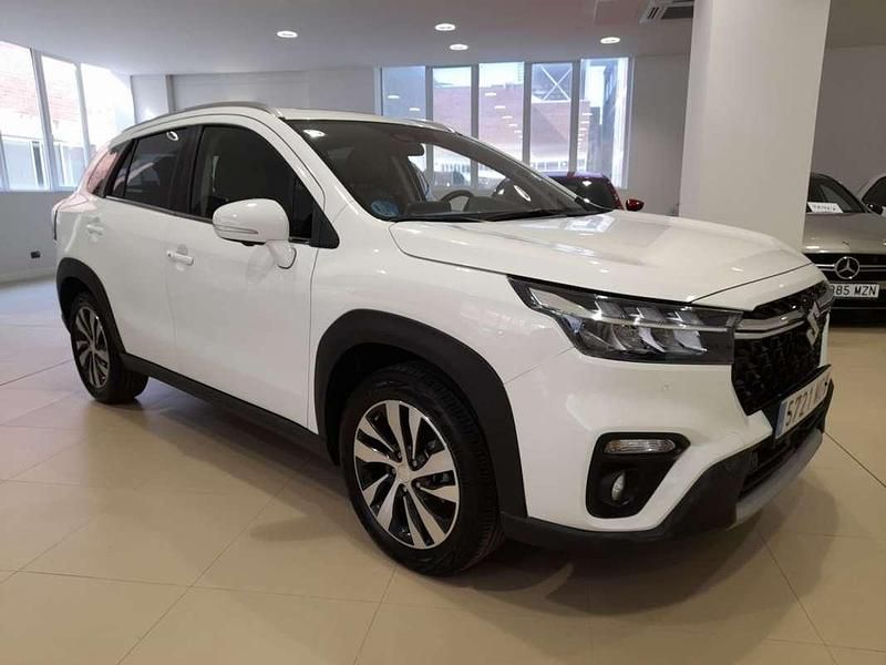Blanco Usado 2023 Suzuki SX4 S-Cross SUV | 24.500 € (Precio justo) - Imagen 1/4