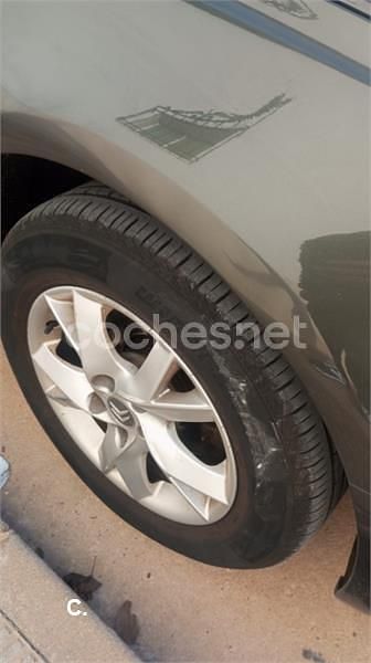 Usado Citroën C5 Business Class 109 CV (80 kW) 2009 Gris / plata Berlina