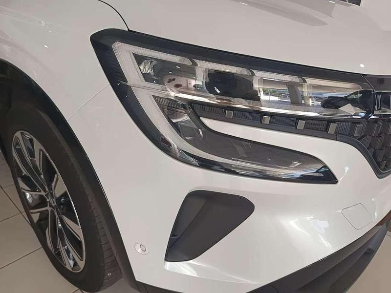 Usado Renault Austral Techno 159 CV (116 kW) 2023 Blanco SUV