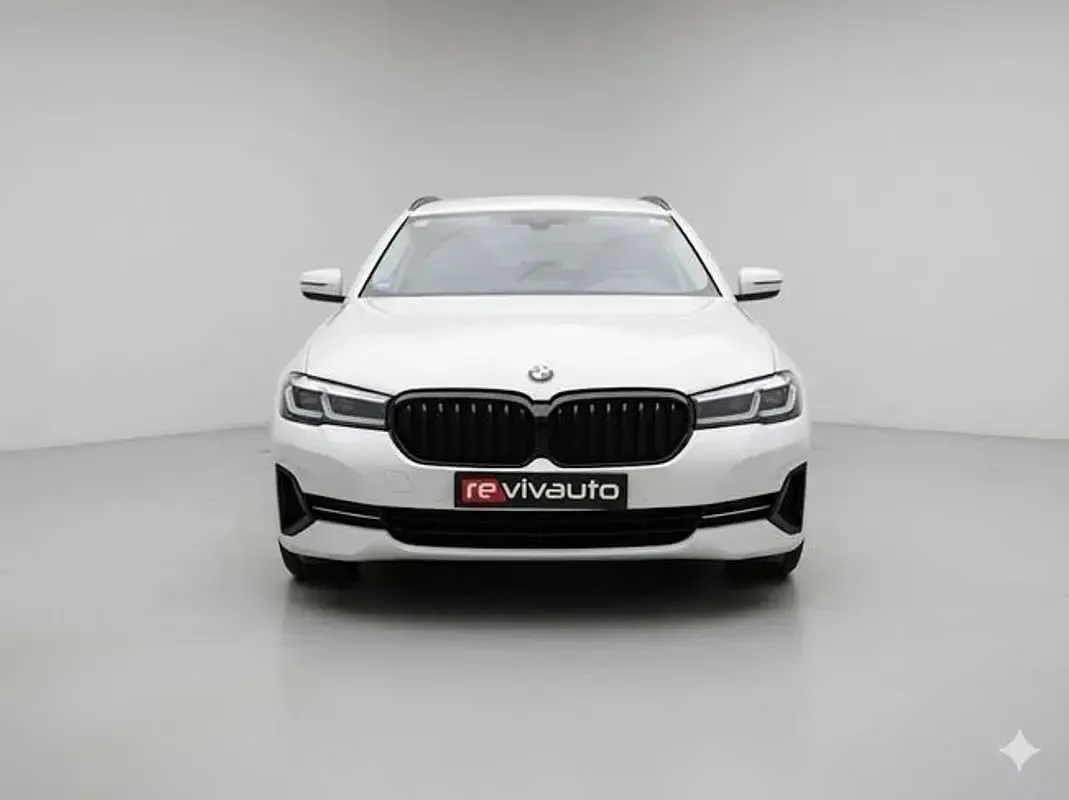 Usado BMW 530e 292 CV (214 kW) 2021 Blanco Familiar
