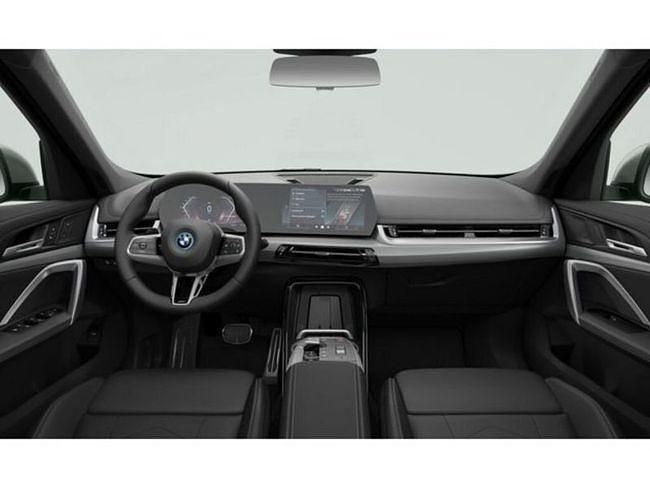 Usado BMW iX1 Comfort Edition 150 kW (204 CV) 2026 Plata SUV