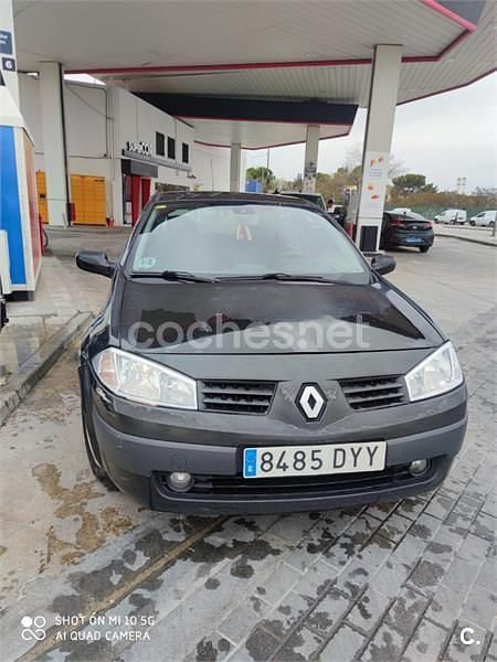 Usado Renault Mégane II Dynamique 150 CV (110 kW) 2006 Negro Berlina