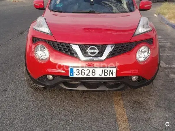 Usado Nissan Juke Tekna 115 CV (84 kW) 2014 Rojo SUV