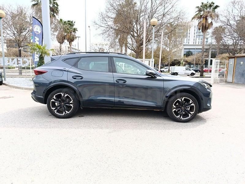 Usado Cupra Formentor 150 CV (110 kW) 2025 Gris / plata SUV