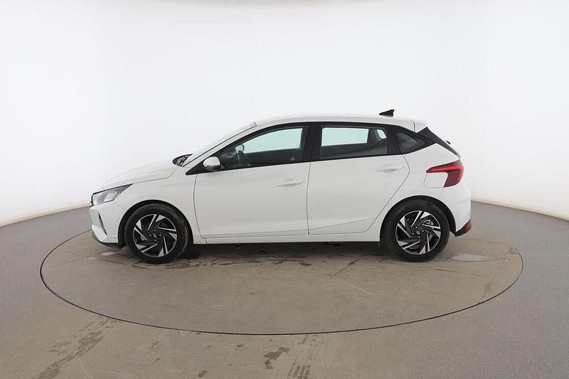 Usado Hyundai i20 101 CV (74 kW) 2022 Blanco Utilitario