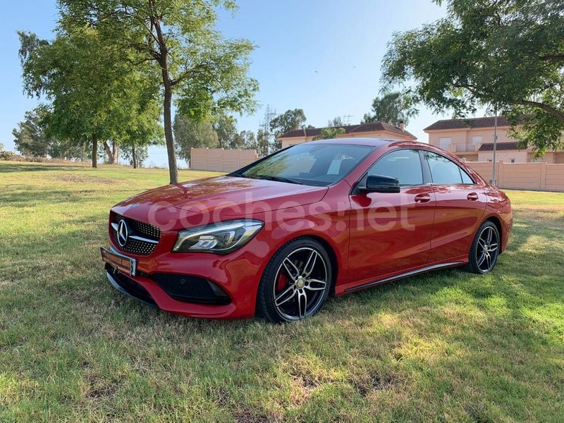 Rojo Usado 2017 Mercedes CLA200 Berlina | 17.499 € (Precio justo) - Imagen 1/4