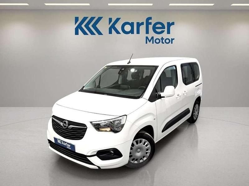 Usado Opel Combo Life Selective 102 CV (75 kW) 2020 Blanco Monovolumen