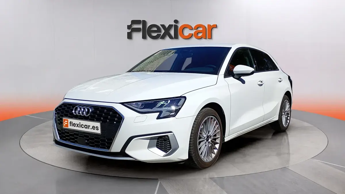 Usado Audi A3 Premium 110 CV (80 kW) 2023 Blanco Berlina