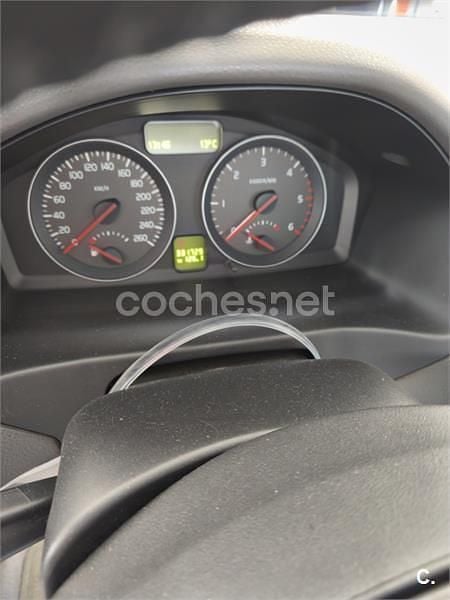 Usado Volvo S40 Summum 115 CV (84 kW) 2012 Negro Berlina