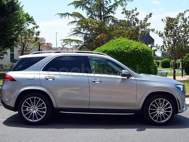 Usado Mercedes GLE300 272 CV (200 kW) 2022 Gris / plata SUV