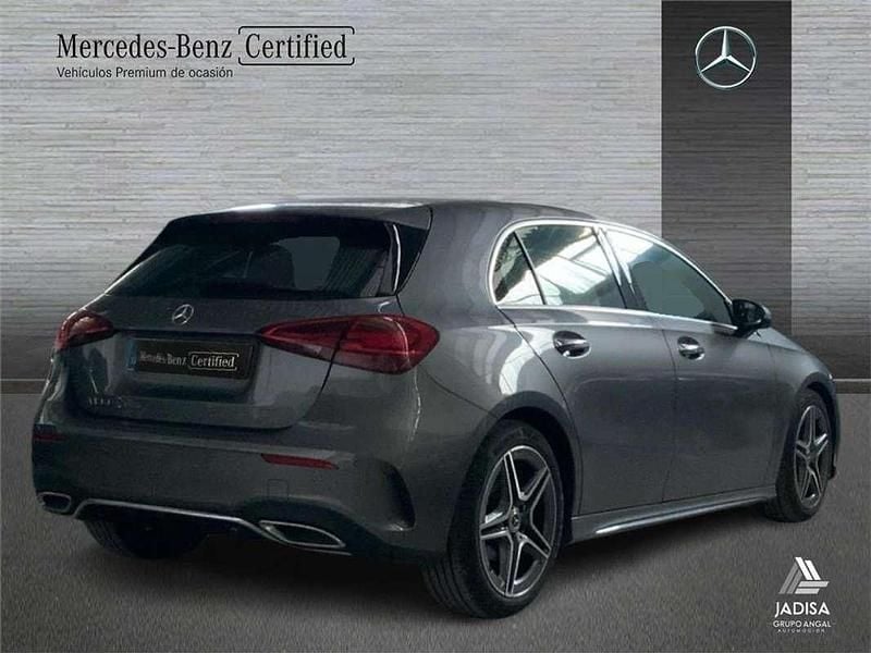 Käytetty Mercedes A180 136 HP (100 kW) 2025 Sedan