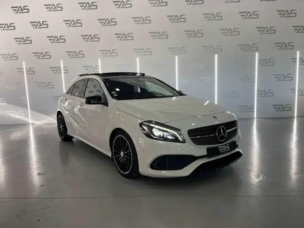 Usado Mercedes 200 AMG line 2017 Blanco Utilitario