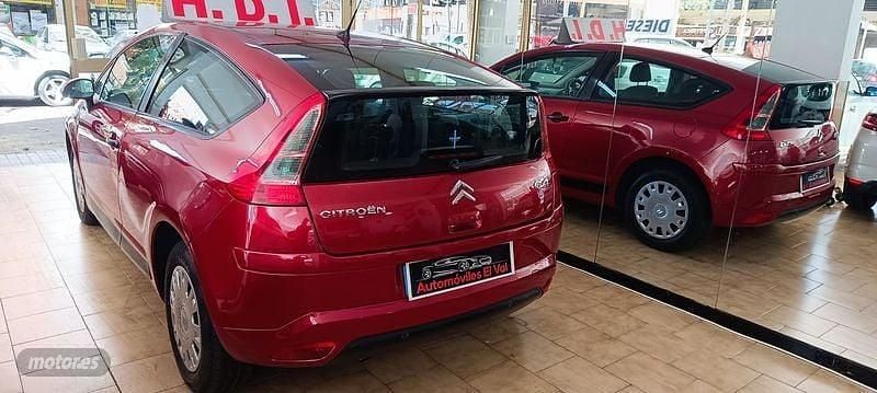 Usado Citroën C4 89 CV (65 kW) 2008 Granate Coupe