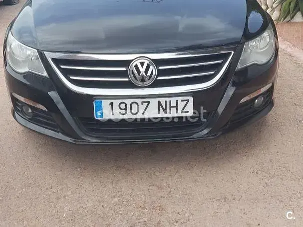 Usado VW CC 160 CV (117 kW) 2012 Negro Berlina