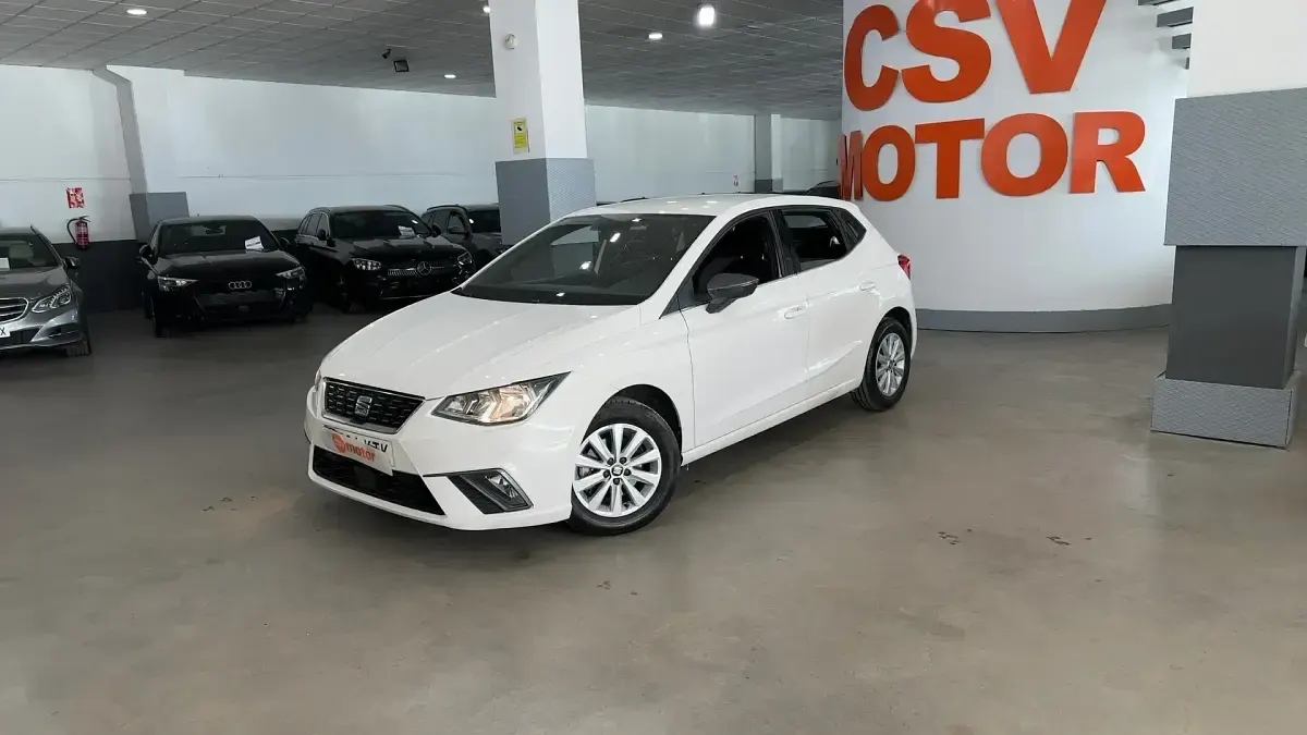 Usado Seat Ibiza XCELLENCE 116 CV (85 kW) 2019 Blanco Utilitario