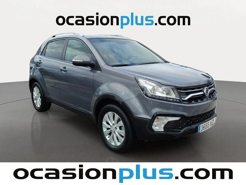 Usado Ssangyong (KGM) Korando 178 CV (130 kW) 2019 Gris SUV