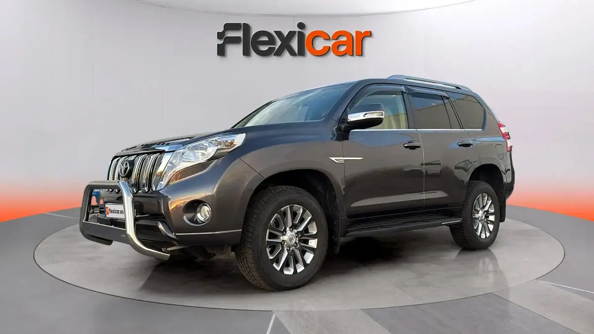 Używany Toyota Land Cruiser Limited 177 KM (130 kW) 2017 Szary SUV