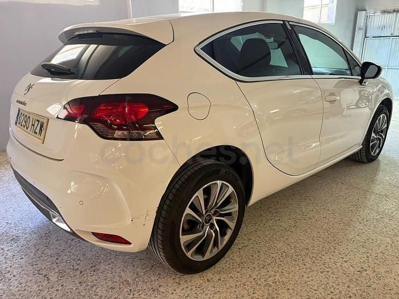 Usado Citroën DS4 114 CV (83 kW) 2014 Blanco Utilitario
