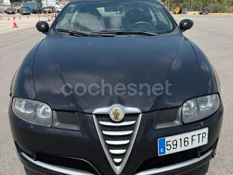 Negro Usado 2007 Alfa Romeo GT Coupe | 3900 € (Precio justo) - Imagen 1/4