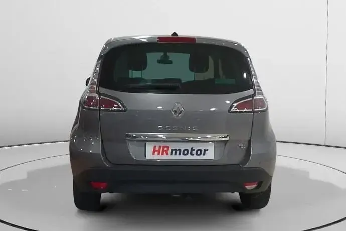 Usado Renault Scénic Zen 132 CV (97 kW) 2016