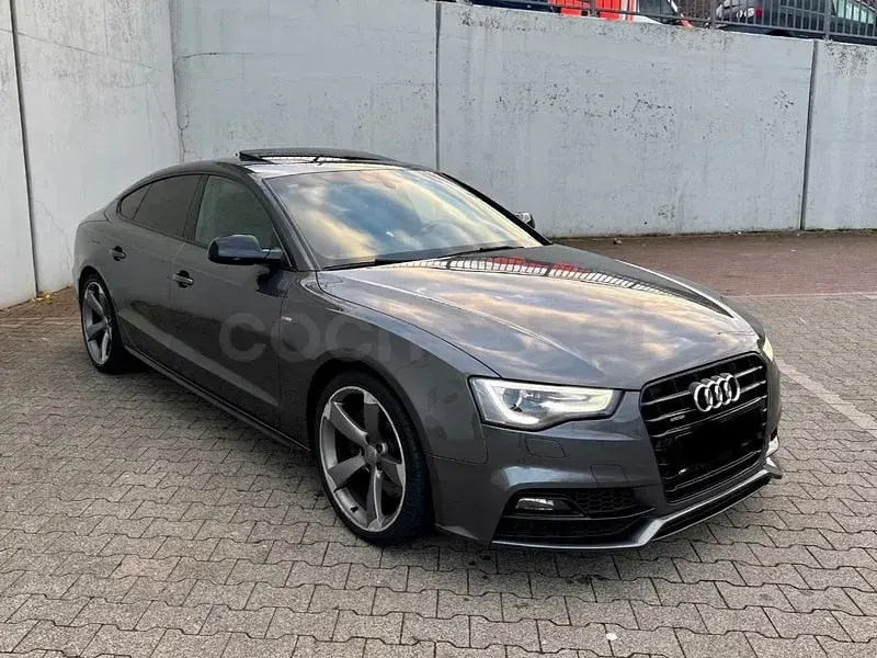 Käytetty Audi A5 Sportback 218 HP (160 kW) 2016 Harmaa Viistoperä