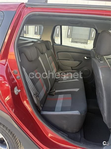 Usado Dacia Logan MCV Comfort 95 CV (69 kW) 2021 Granate Familiar