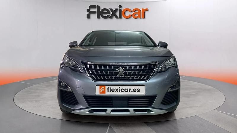 Usado Peugeot 3008 Allure 131 CV (96 kW) 2019 Gris Monovolumen
