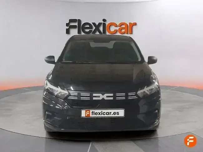 Usado Dacia Sandero Essentiel 101 CV (74 kW) 2023 Negro Berlina