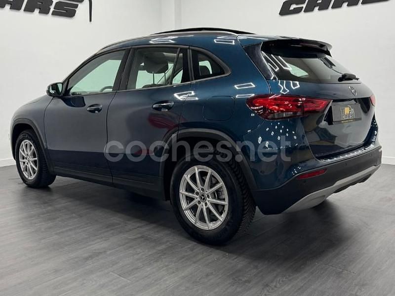 Usado Mercedes GLA200 150 CV (110 kW) 2021 Azul SUV