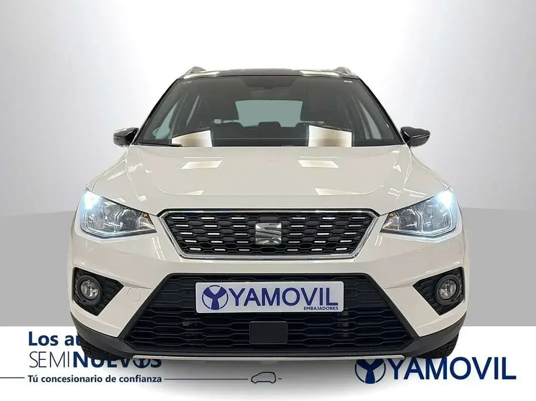 Usado Seat Arona Ecomotive 116 CV (85 kW) 2017 Blanco SUV